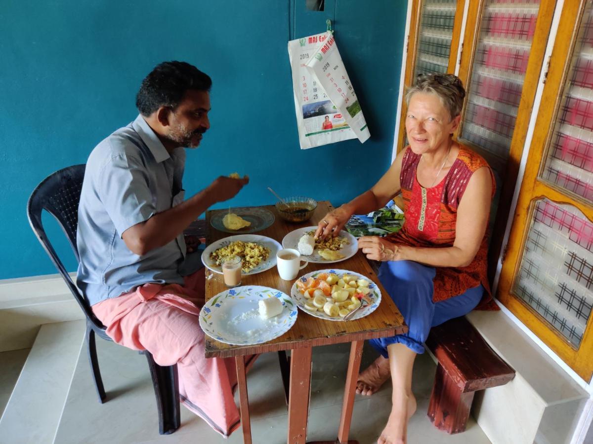 Sajeev Home Stay Cherai Beach Buitenkant foto