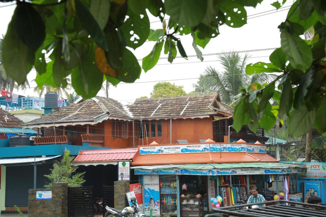 Sajeev Home Stay Cherai Beach Buitenkant foto