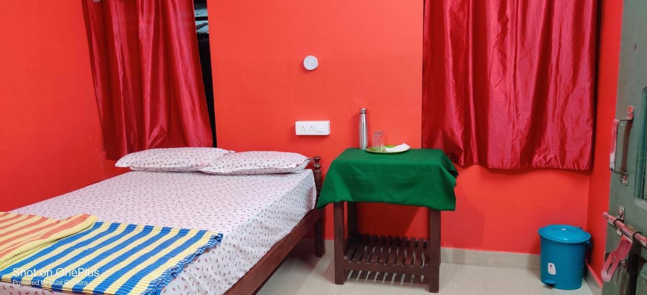 Sajeev Home Stay Cherai Beach Buitenkant foto