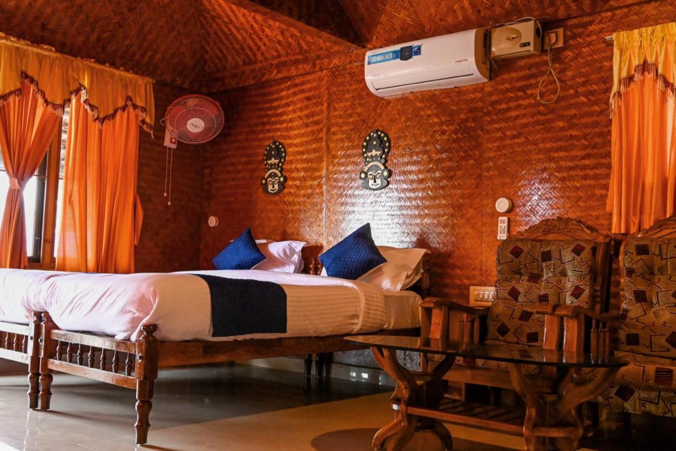 Sajeev Home Stay Cherai Beach Kamer foto