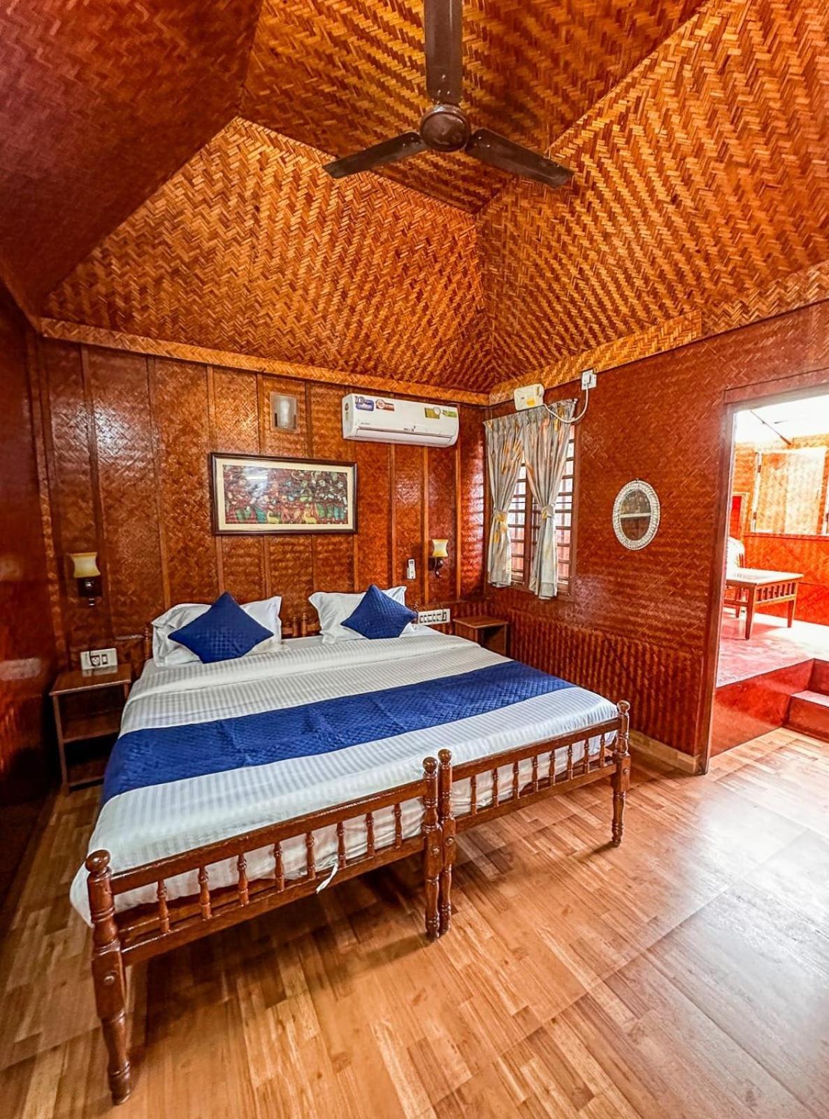 Sajeev Home Stay Cherai Beach Kamer foto