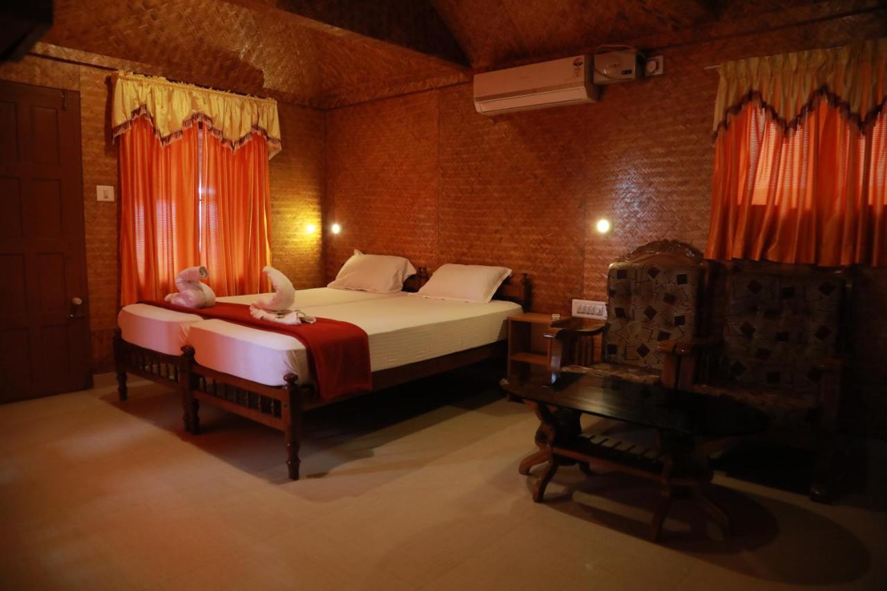 Sajeev Home Stay Cherai Beach Buitenkant foto
