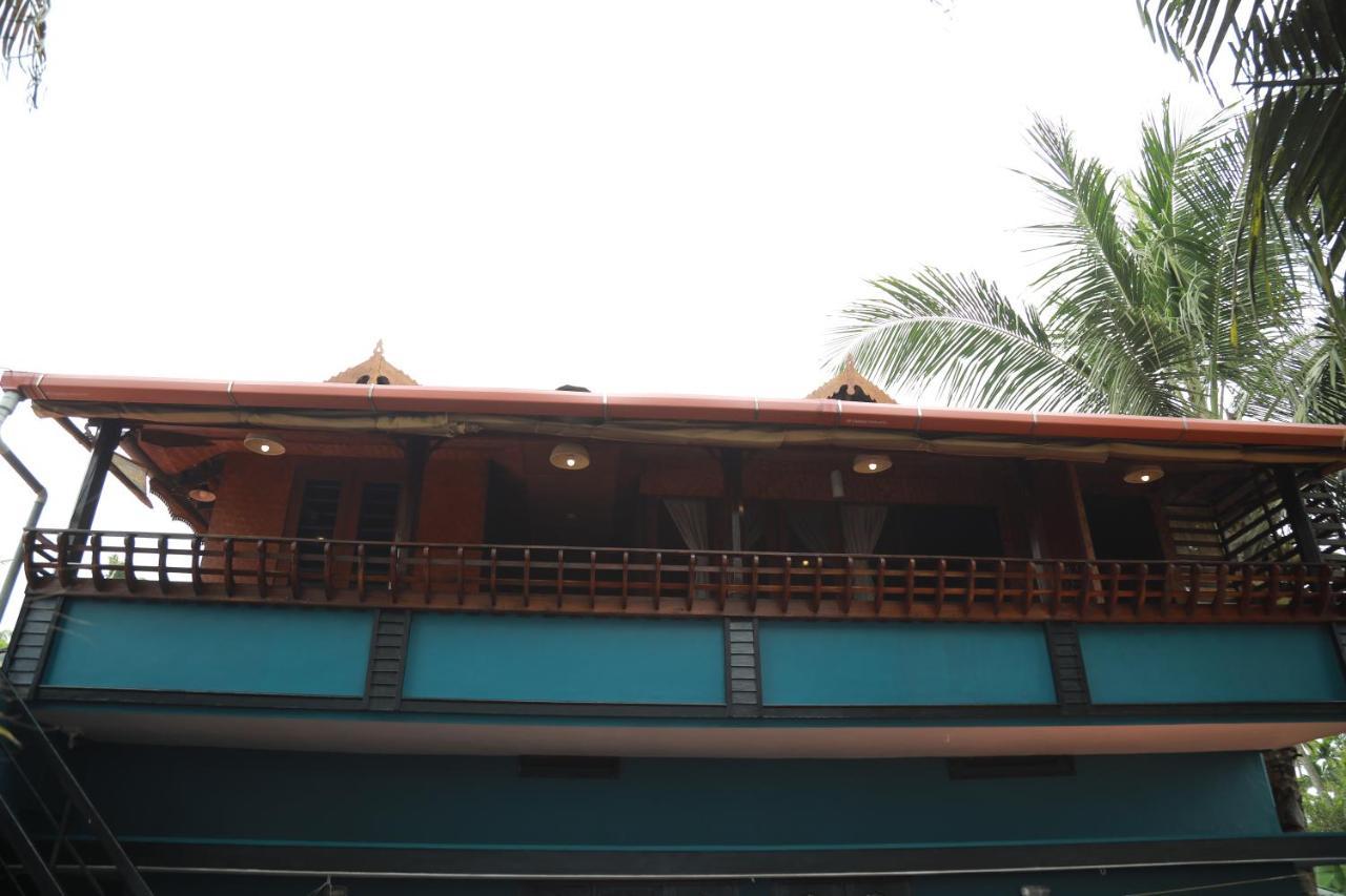 Sajeev Home Stay Cherai Beach Buitenkant foto