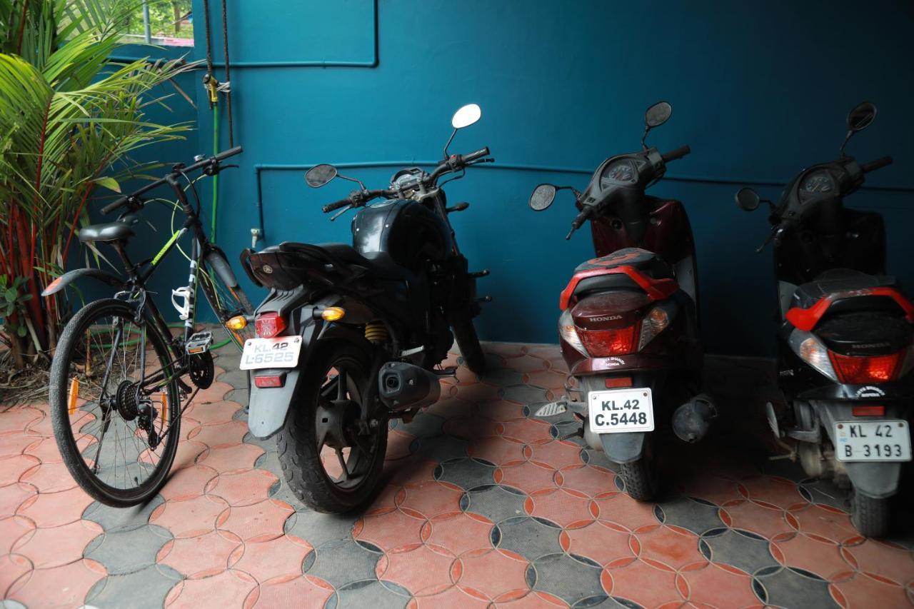 Sajeev Home Stay Cherai Beach Buitenkant foto