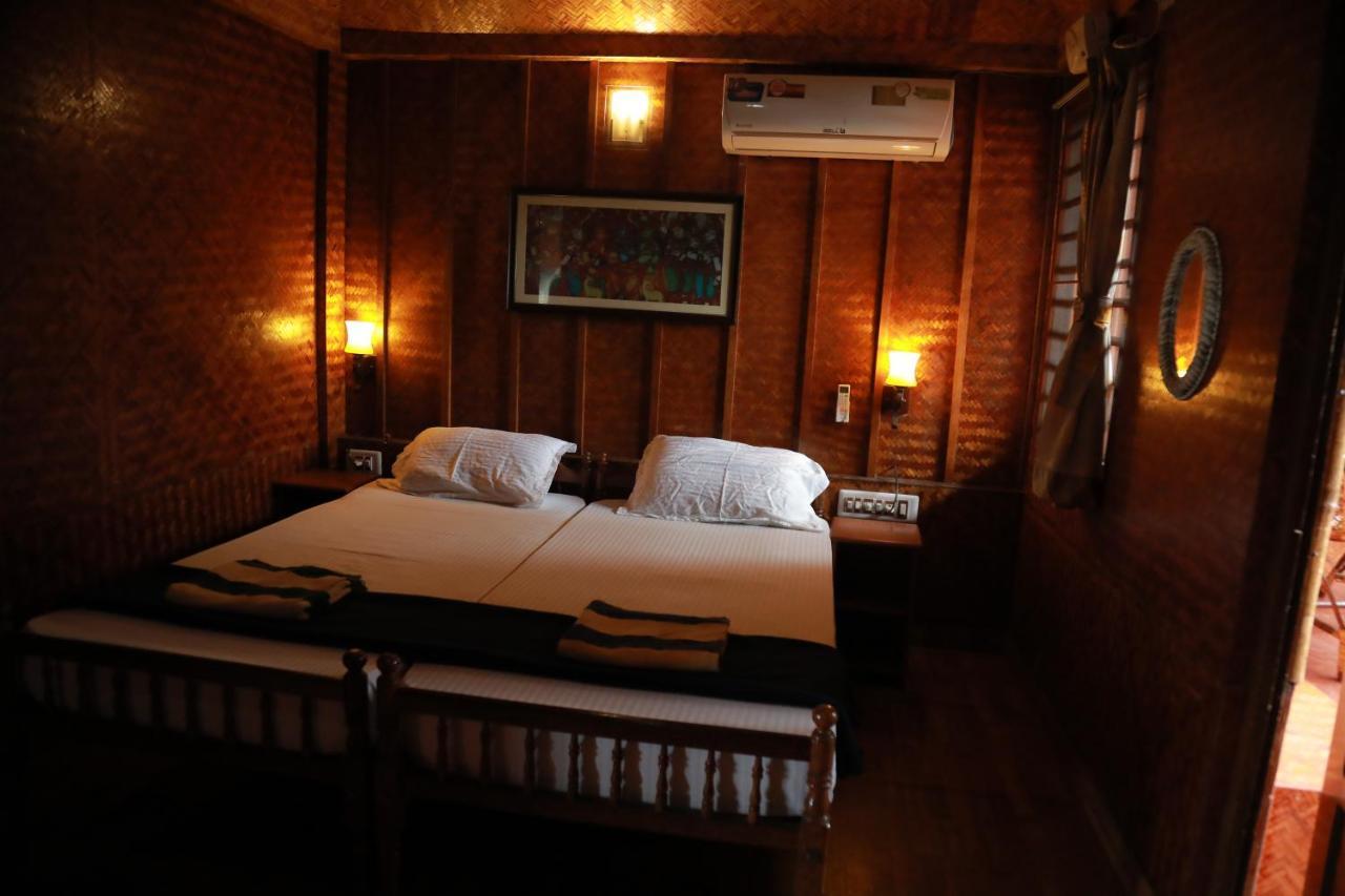 Sajeev Home Stay Cherai Beach Buitenkant foto